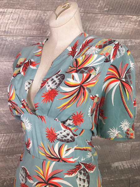 40s rayon pineapple Hawaiian dress